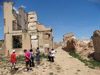 640px-Vista_of_Civil_War-Era_Ruins_-_Belchite_-_Aragon_-_Spain_-_08_(14580362545)