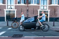 Bicyclist_at_Amsterdam