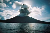 640px-Tavurvur_volcano_eruption_2010