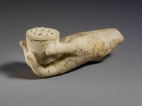 Marble_left_hand_holding_a_small_box_MET_DP231316