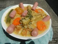 7847Stir-fry_tofu,_waxy_corn,_okra,_tomatoes_and_carrots_in_lemon_grass_21